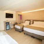 Hotel Maximus 3*