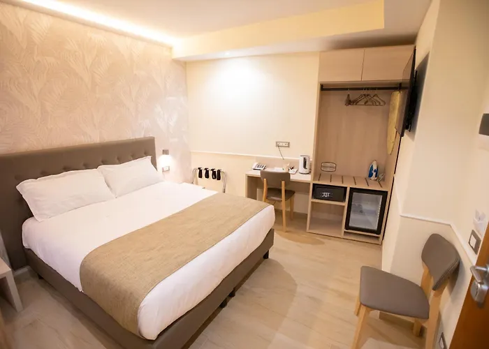 Ξενοδοχείο Maximus